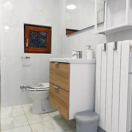 Ines- Stinjan Apartamento