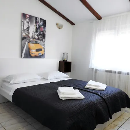 Ines- Stinjan * Póla