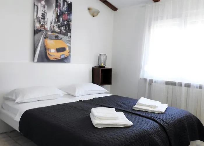 Ines- Stinjan * Пула